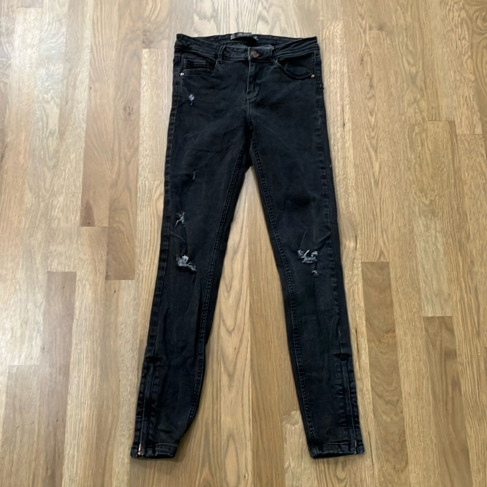 Zara Trafaluc Denim Women’s Black Distressed Skinny Zip Up Jeans Bottoms
